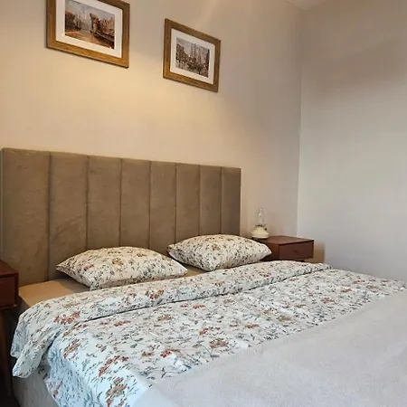 Apartmán Staremiasto *